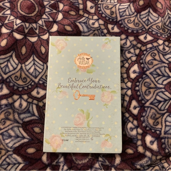 Pretty Vulgar Pretty Birdie Eyeshadow Palette - Picture 2 of 3